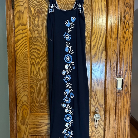 Figue knit embroidered maxi dress - Picture 2 of 4